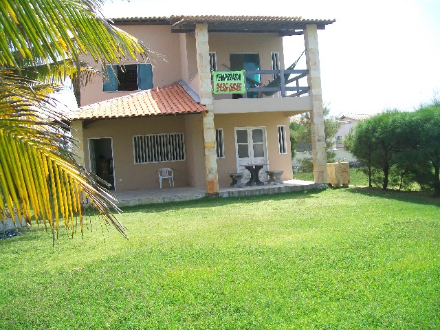 Foto 1 - Casa de andar de frente p o mar em aracaju / se