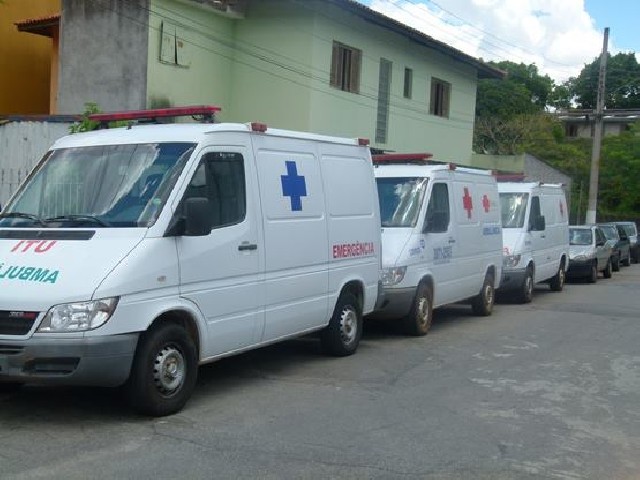 Foto 5 - Ambulancia para remoo e cobertura de eventos